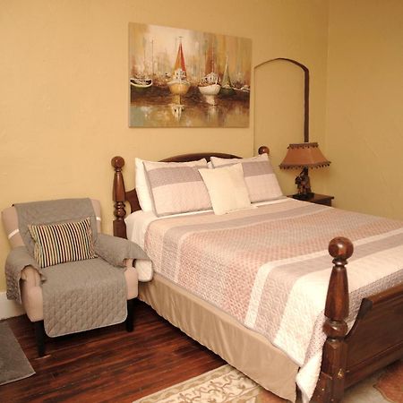 Charming Historic Downtown Apartment سانت أوغيستين المظهر الخارجي الصورة